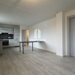 Rent 4 bedroom apartment of 97 m² in Bernolsheim