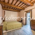 Affitto 5 camera appartamento di 130 m² in Todi