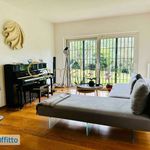 Rent 6 bedroom apartment of 190 m² in Firenze