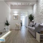 Affitto 6 camera appartamento di 90 m² in Firenze