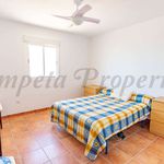 Rent 3 bedroom house in Frigiliana