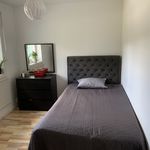 Rent 5 bedroom apartment of 140 m² in Vendelsö