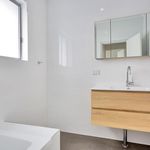 Rent 2 bedroom apartment of 76 m² in Sydney