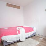 Rent a room of 87 m² in London