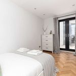 Rent 2 bedroom apartment of 69 m² in London