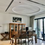 Rent 4 bedroom apartment of 268 m² in Singapore