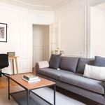 Appartement de 79 m² avec 2 chambre(s) en location à Paris