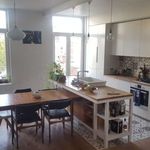 Appartement de 120 m² avec 2 chambre(s) en location à Sint-Gillis