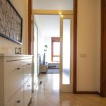 Rent 1 bedroom apartment of 19 m² in Milano