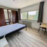 Rent 4 bedroom apartment of 85 m² in Dusseldorf