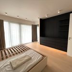 Huur 3 slaapkamer appartement van 233 m² in Elsene