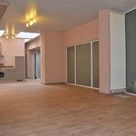 Appartement de 84 m² avec 1 chambre(s) en location à Dinant