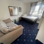 Rent 1 bedroom flat in Pudsey