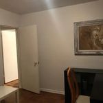 Very cosy single bedroom near the Lawrence West metro station (Has a Room)