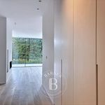 Rent 3 bedroom apartment of 215 m² in Uccle