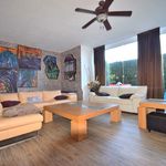 Rent 4 bedroom apartment of 289 m² in Estepona