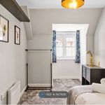 Rent 3 bedroom apartment in England