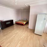 Rent 2 bedroom apartment of 70 m² in Adnan Kahveci
