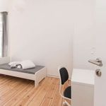 Rent a room of 146 m² in Berlin