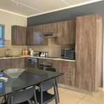 Rent 2 bedroom apartment of 105 m² in Johannesburg