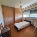 Rent 2 bedroom apartment of 84 m² in Vrilissia