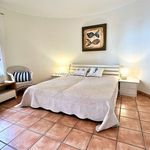 Rent 4 bedroom house of 380 m² in Altea