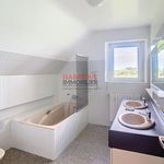 Rent 8 bedroom house of 182 m² in LandivisiauT