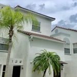Rent 1 bedroom apartment of 907 m² in Doral