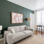 Rent 1 bedroom apartment of 31 m² in Paris