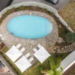 Alugar 4 quarto casa de 368 m² em Funchal