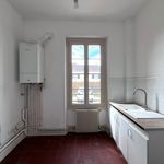 Rent 3 bedroom apartment of 49 m² in Dourdan
