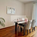 Wynajmij 3 sypialnię apartament z 100 m² w Warszawa