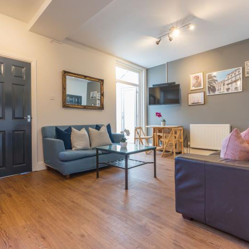 49 Edmund Road 6 Bedroom Student House | Portsmouth | Student Cribs Southsea