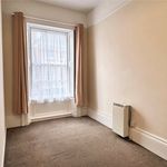 Rent 4 bedroom apartment in Farnham