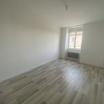Appartement de 69 m² avec 1 chambre(s) en location à Pélussin