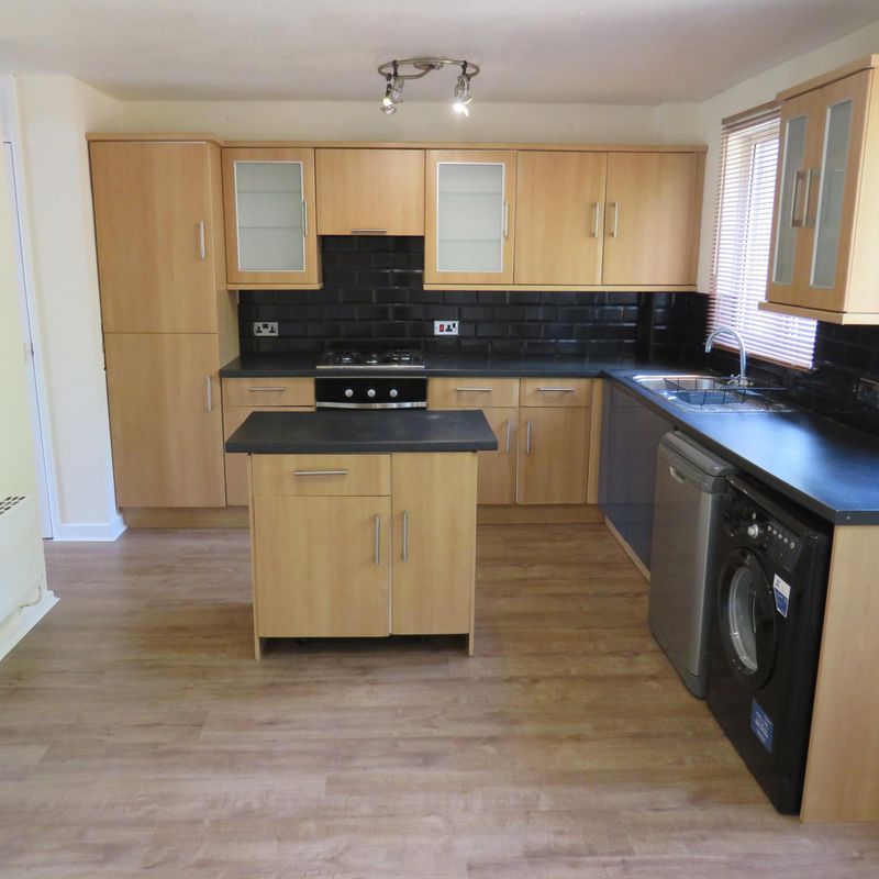 House for rent in Loriner Place Downs Barn, MILTON KEYNES