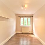 Rent 2 bedroom flat in Beckenham