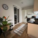 Rent 3 bedroom apartment of 67 m² in Berlin