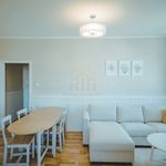 Wynajmij 3 sypialnię apartament z 68 m² w Sopot