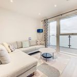 Rent 3 bedroom apartment of 82 m² in Hounslow