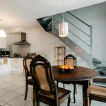Huur 1 slaapkamer appartement van 80 m² in Sint-Niklaas