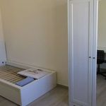 Rent a room of 110 m² in Napoli