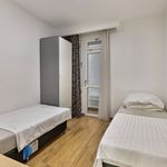 Rent 4 bedroom apartment in Antwerpen