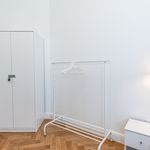 Rent 1 bedroom apartment of 52 m² in Metz