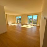 Affitto 5 camera appartamento di 277 m² in Varese