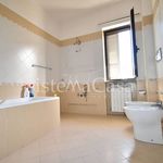 Rent 3 bedroom house of 190 m² in Mariglianella