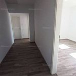 Rent 4 bedroom apartment of 98 m² in Gyor