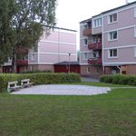 Rent 4 bedroom apartment of 93 m² in Trollhättan 