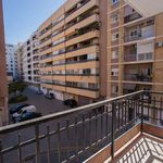 Rent a room of 120 m² in València