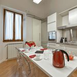 Rent 2 bedroom apartment of 120 m² in Florence